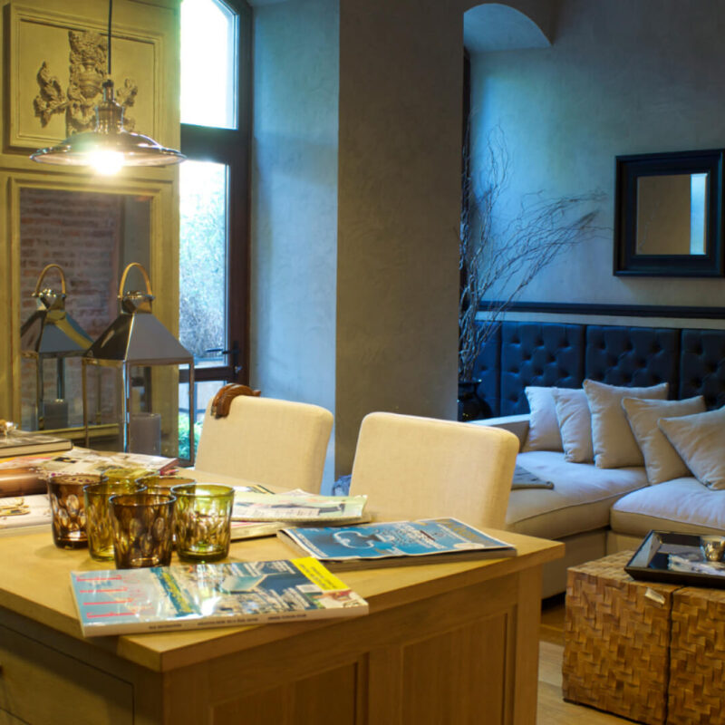 Luxury Home Furniture: 7 Tips for Choosing the Right Pieces